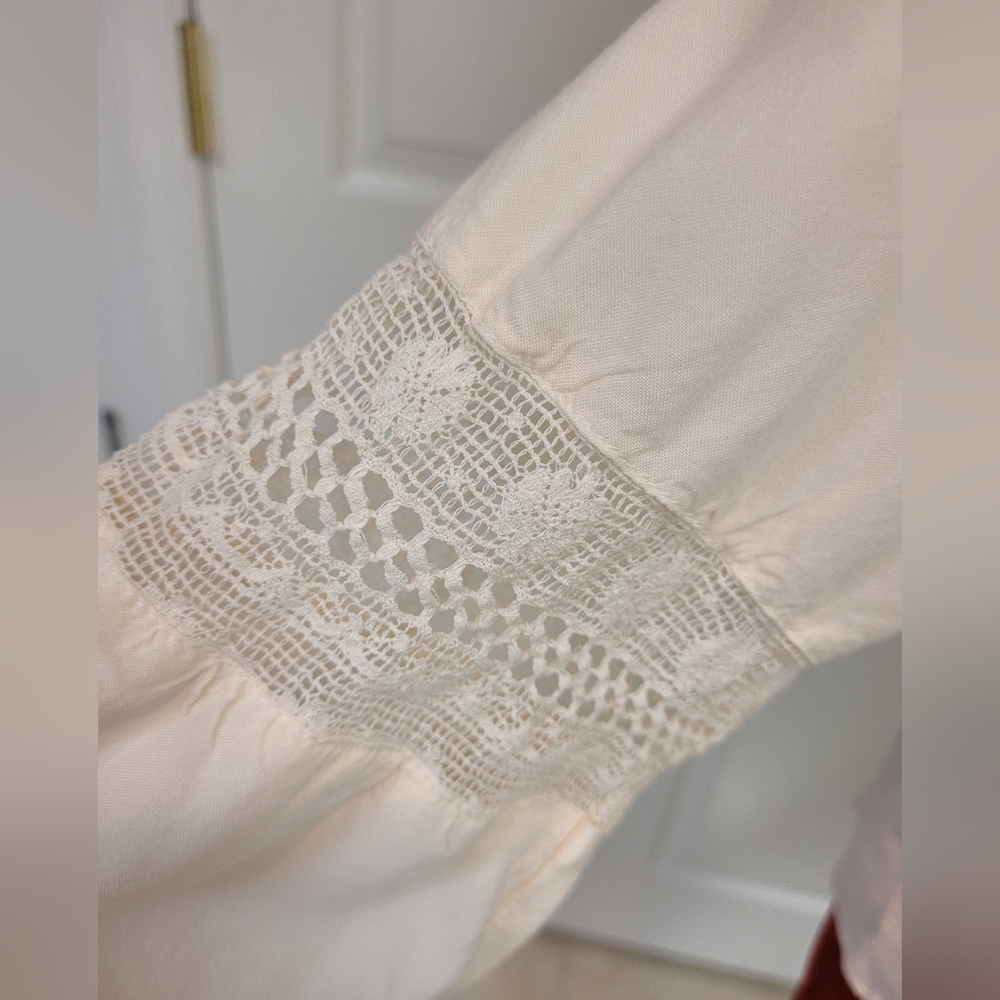 3  Boho blouses bundle - Picture 11 of 16